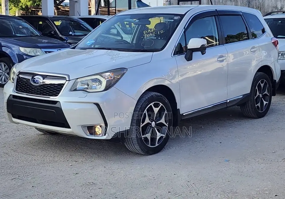 Subaru Forester 2013 Off white