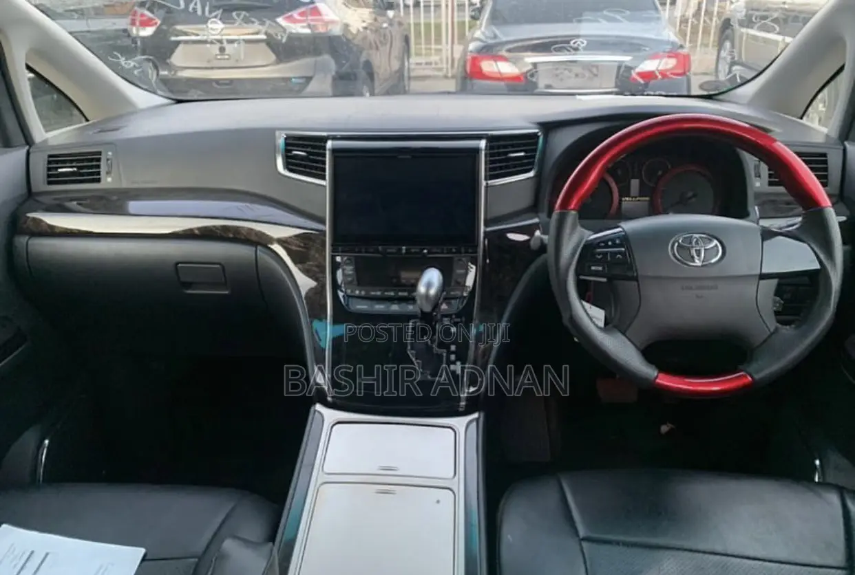 Toyota Vellfire 2013 Burgundy