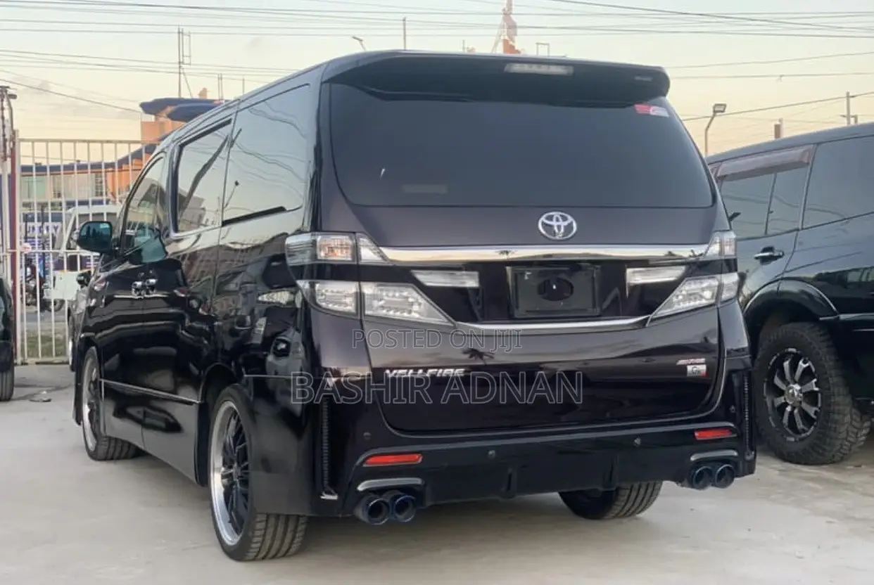 Toyota Vellfire 2013 Burgundy