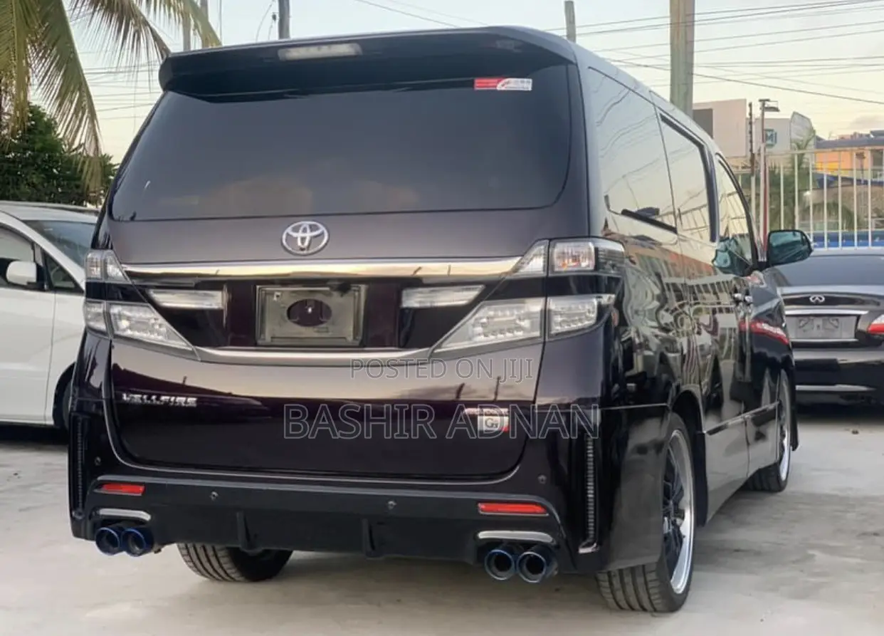 Toyota Vellfire 2013 Burgundy