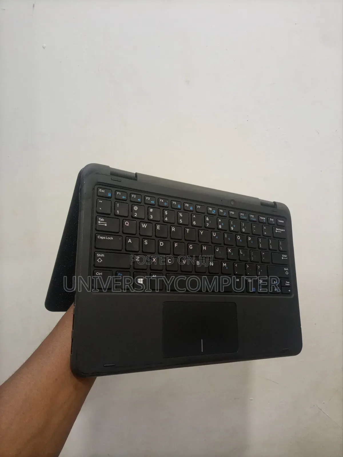 Laptop Dell Latitude 3189 4GB Intel SSD 128GB
