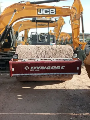 DYNAPAC CA305 Single Drum Vibrator Roller