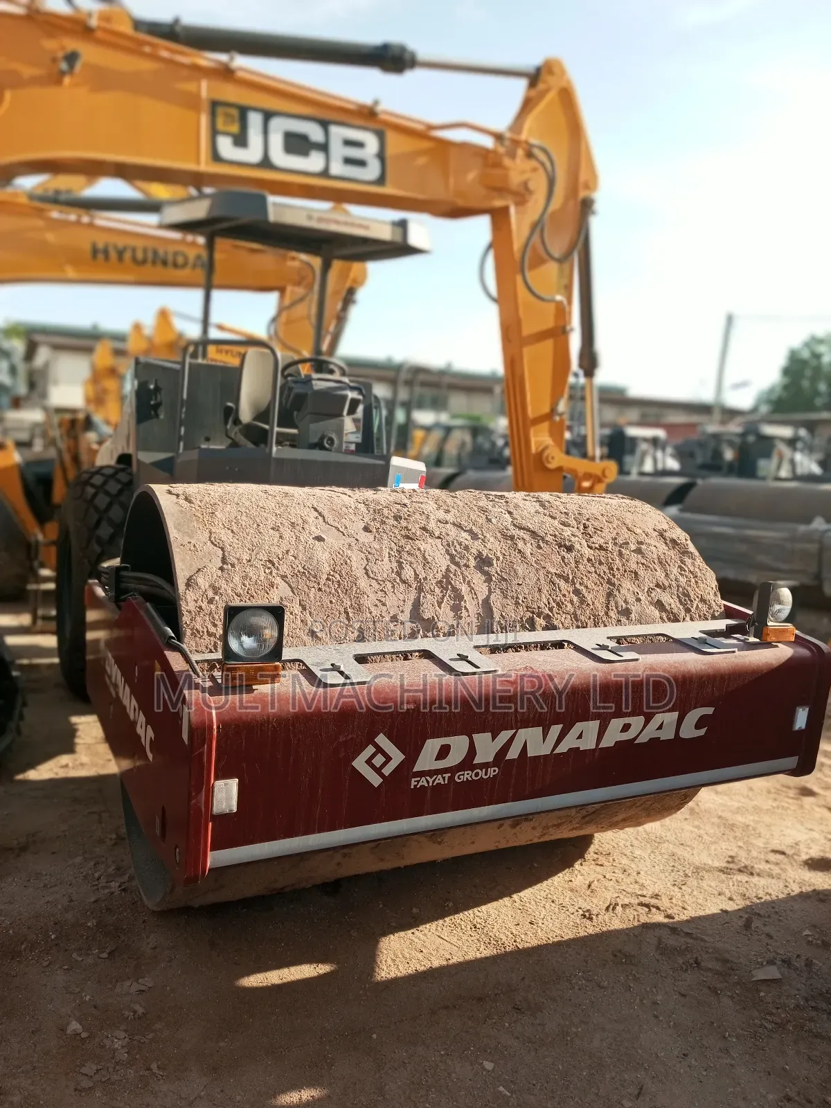 DYNAPAC CA305 Single Drum Vibrator Roller