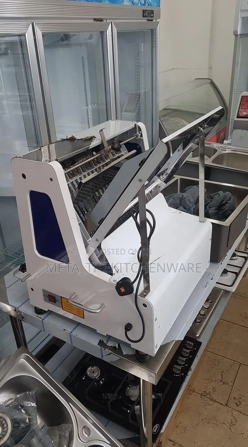 Commercial Bread Slicer Machine