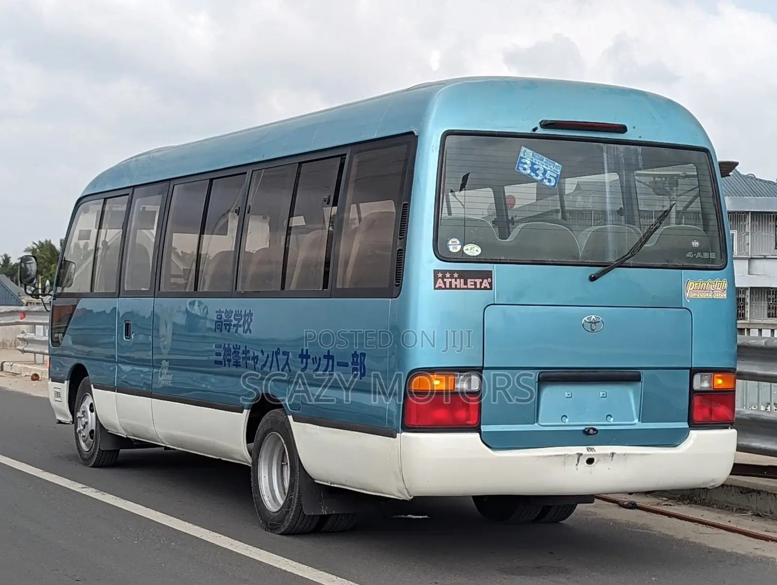 Toyota Coaster 2004