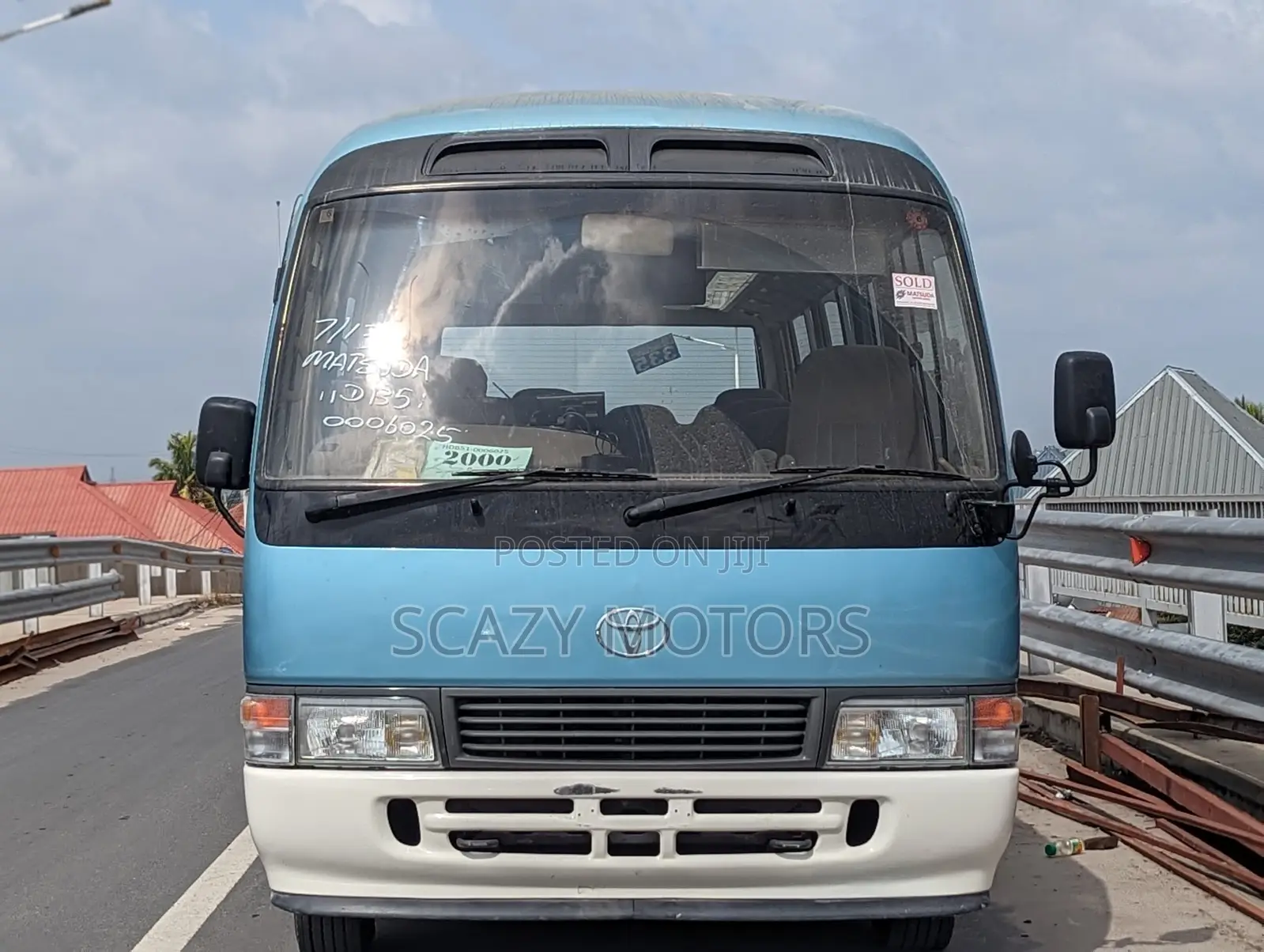 Toyota Coaster 2004