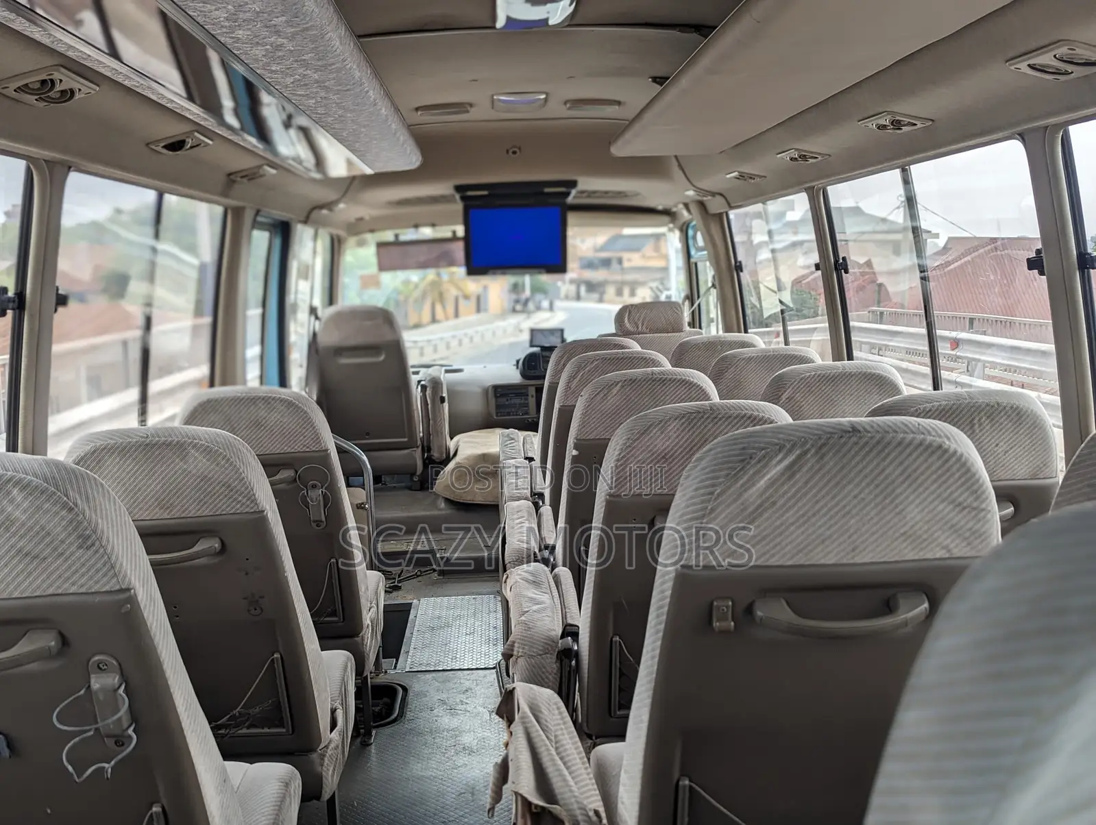 Toyota Coaster 2004