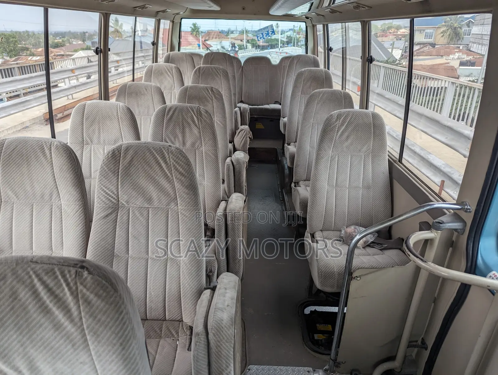 Toyota Coaster 2004