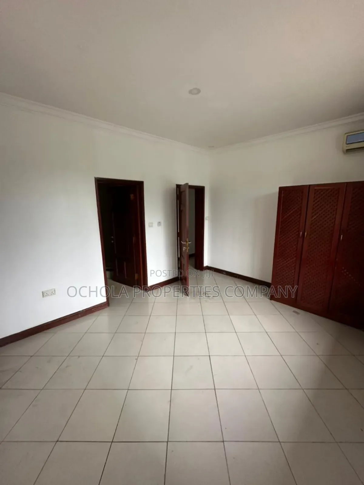 4bdrm Villa in Mikocheni for rent