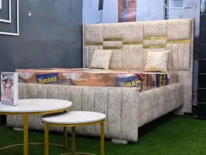 Bed Sofa Classic Sana Mzigo Mpya