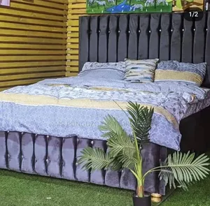 Kitanda Bed Sofa Classic Sana 5/6 Rangi Paple 