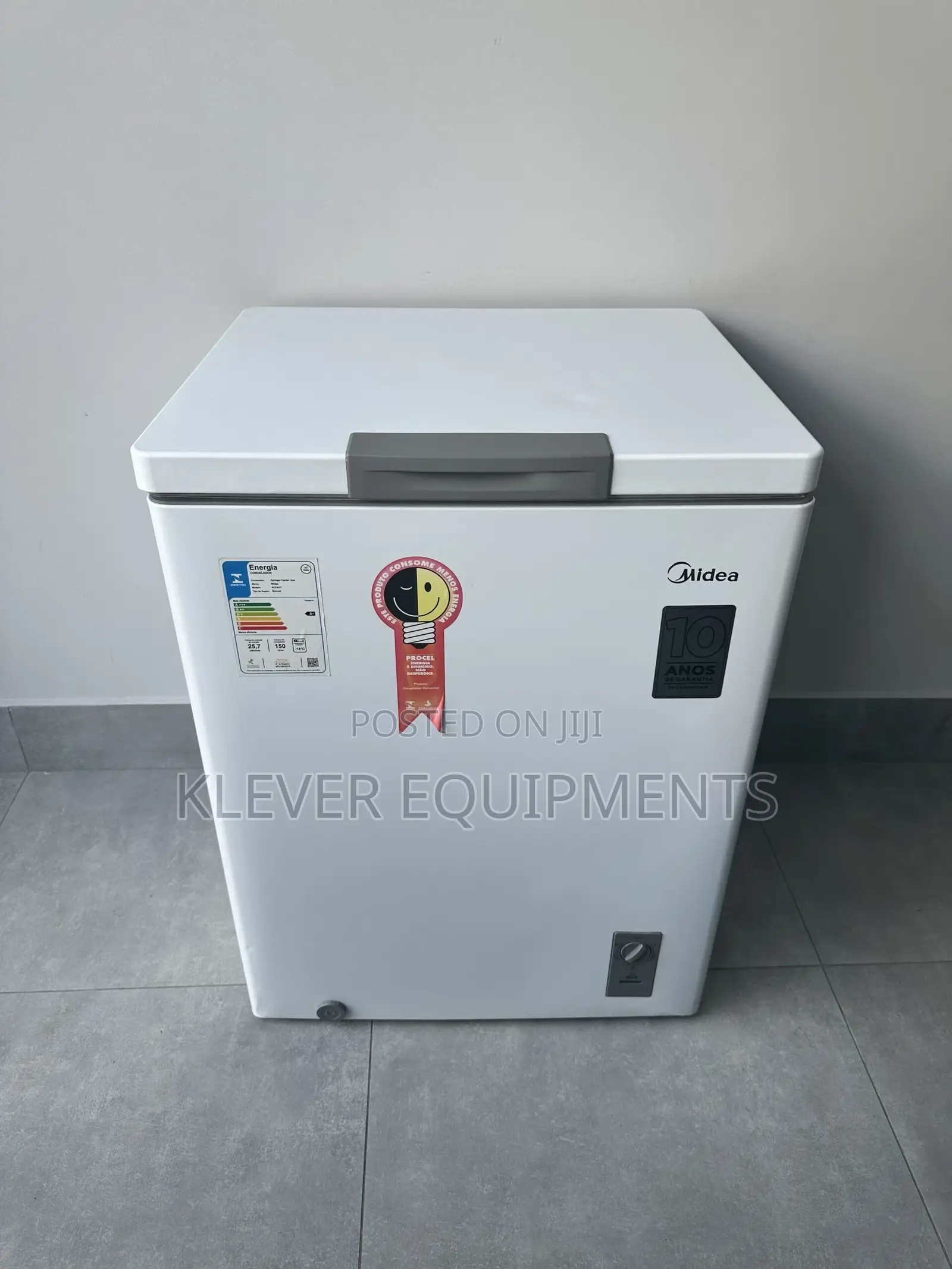 Midea 150L Chest Freezer