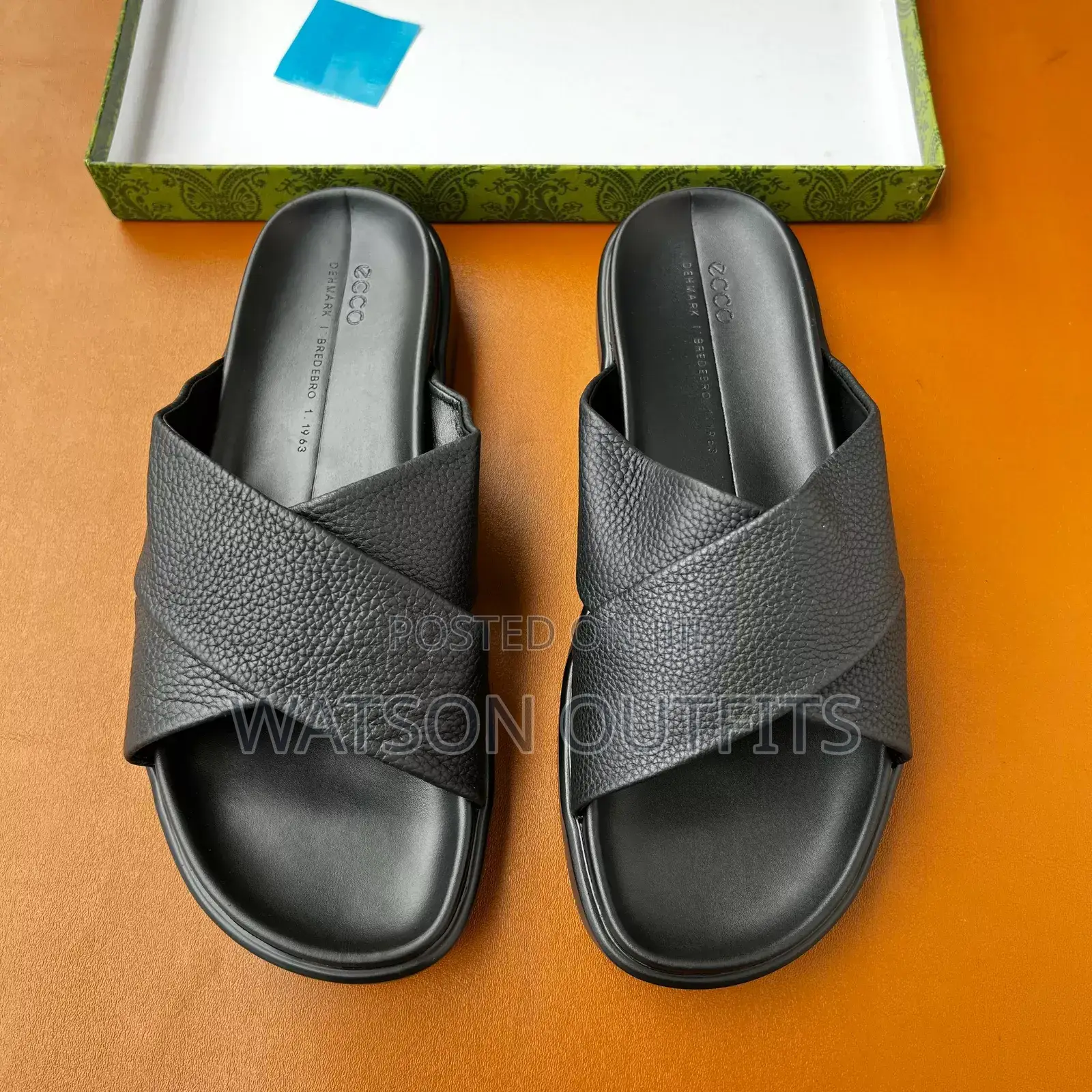Top Quality Men Footwears/Sandals Og