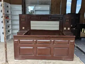 Vvip Clonical Bed Ligth and Bed Side