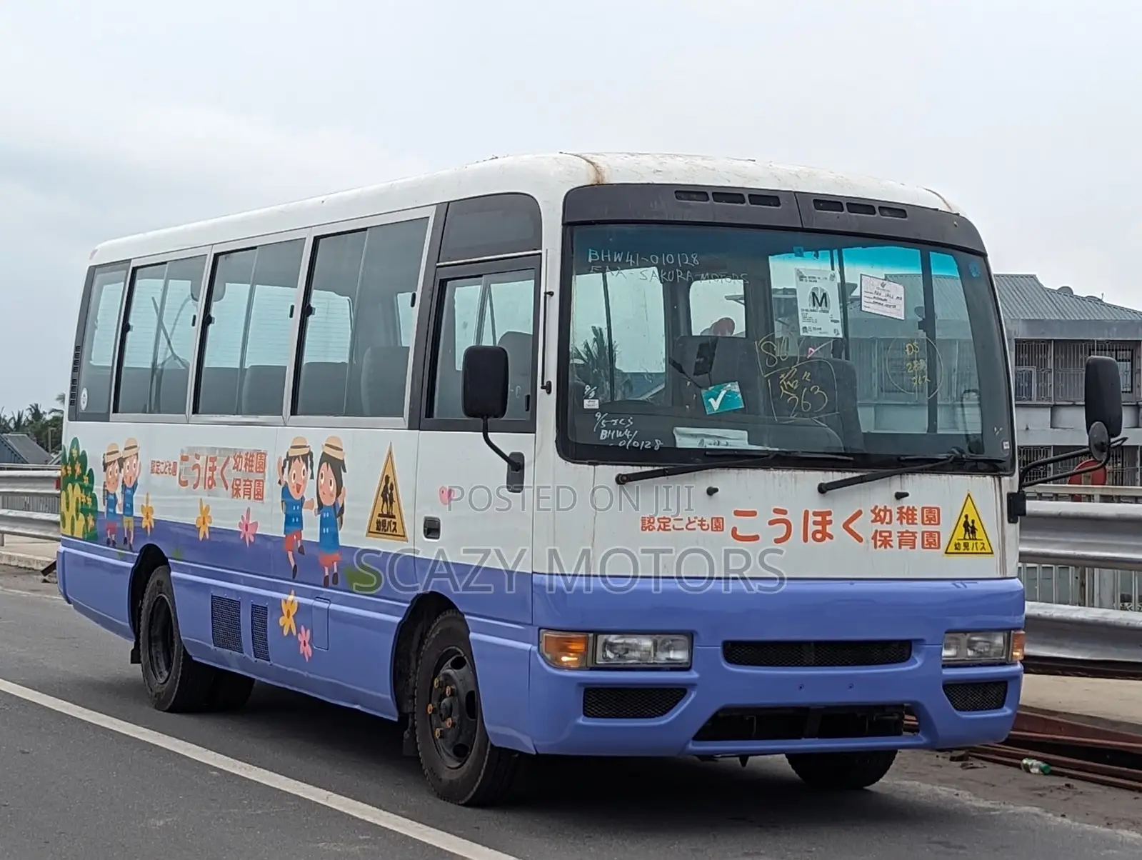 Nissan Civilian 2002