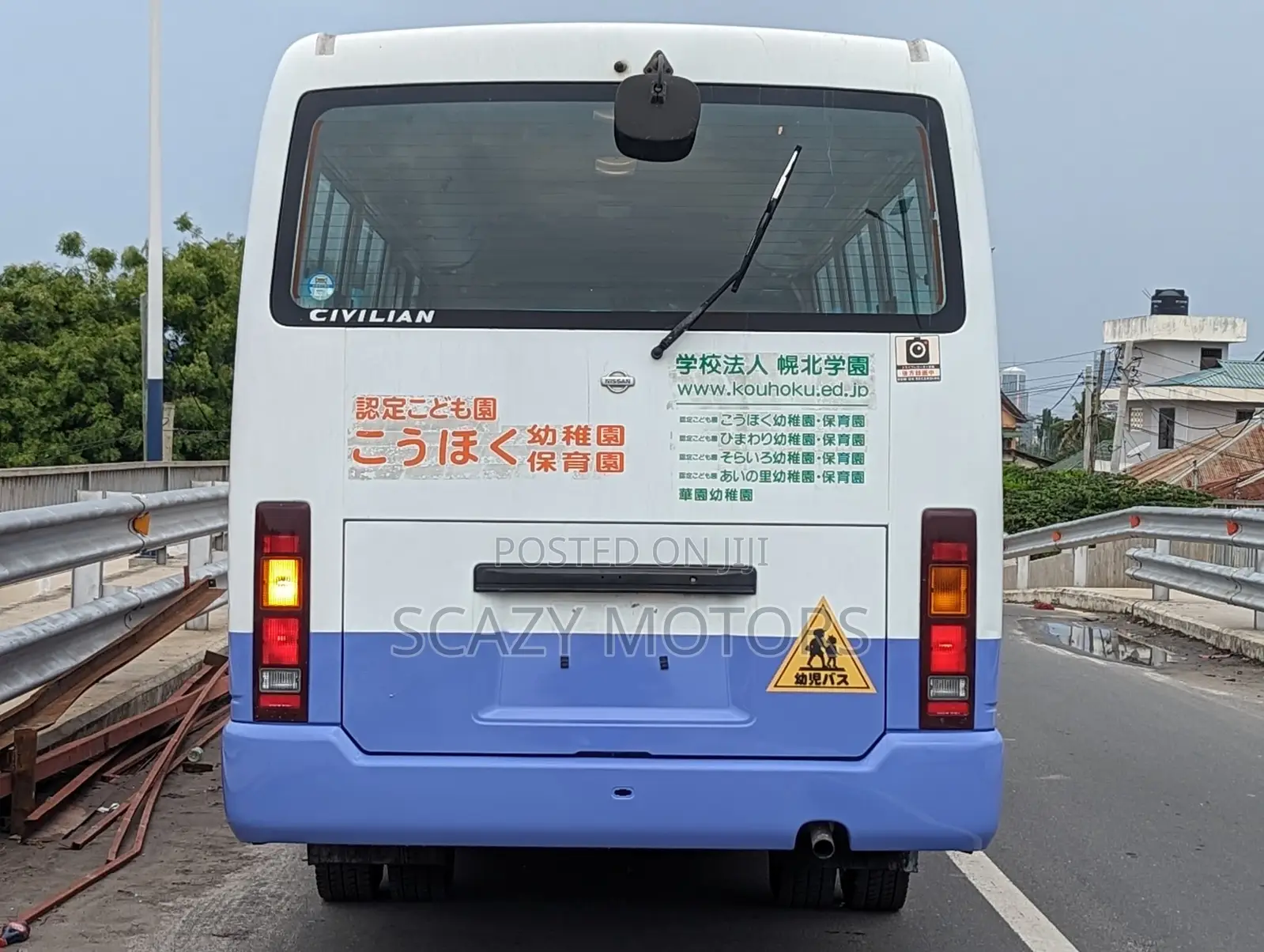 Nissan Civilian 2002