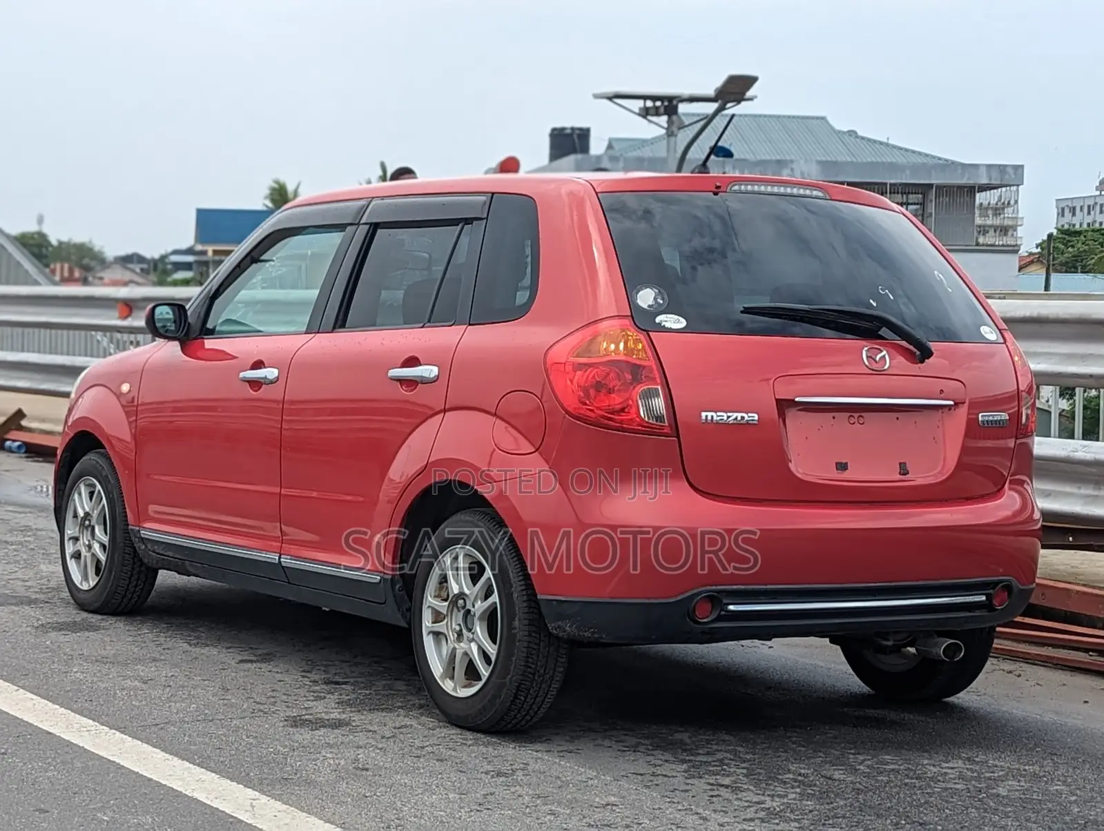 Mazda Verisa 2008 Red