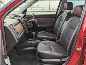 Mazda Verisa 2008 Red
