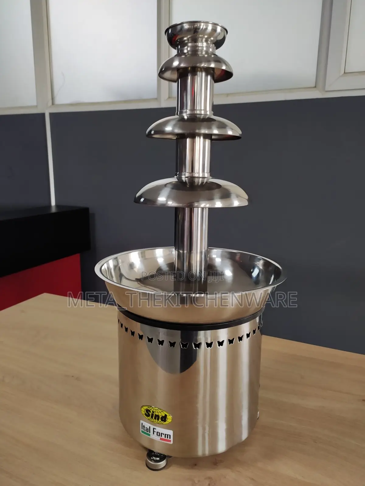 Commercial Chocolate Fountain 4 Tiers