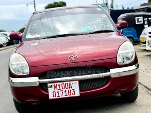 Toyota Duet 1999 Burgundy