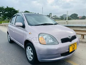 Toyota Vitz 2003 Pink
