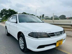 Toyota Carina 2001 White
