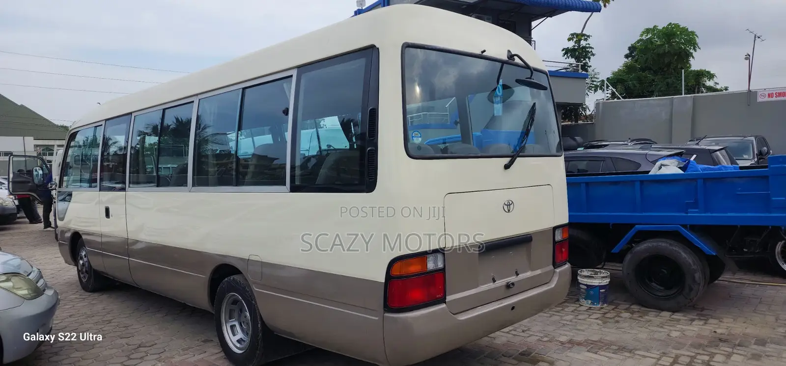 Toyota Coaster 1998