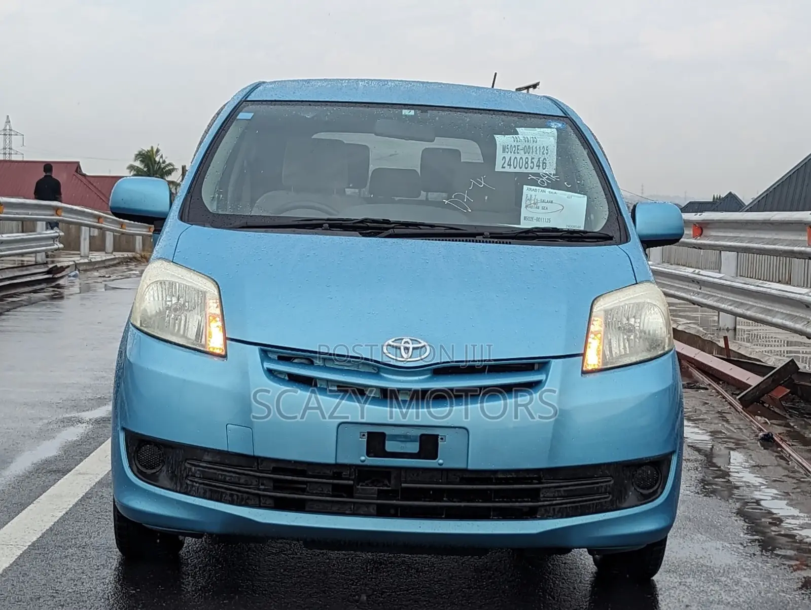 Toyota Passo Sette 2009