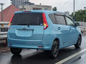 Toyota Passo Sette 2009