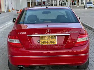 Mercedes-Benz C200 2007 Red