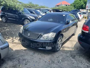 Toyota Crown 2006 Black