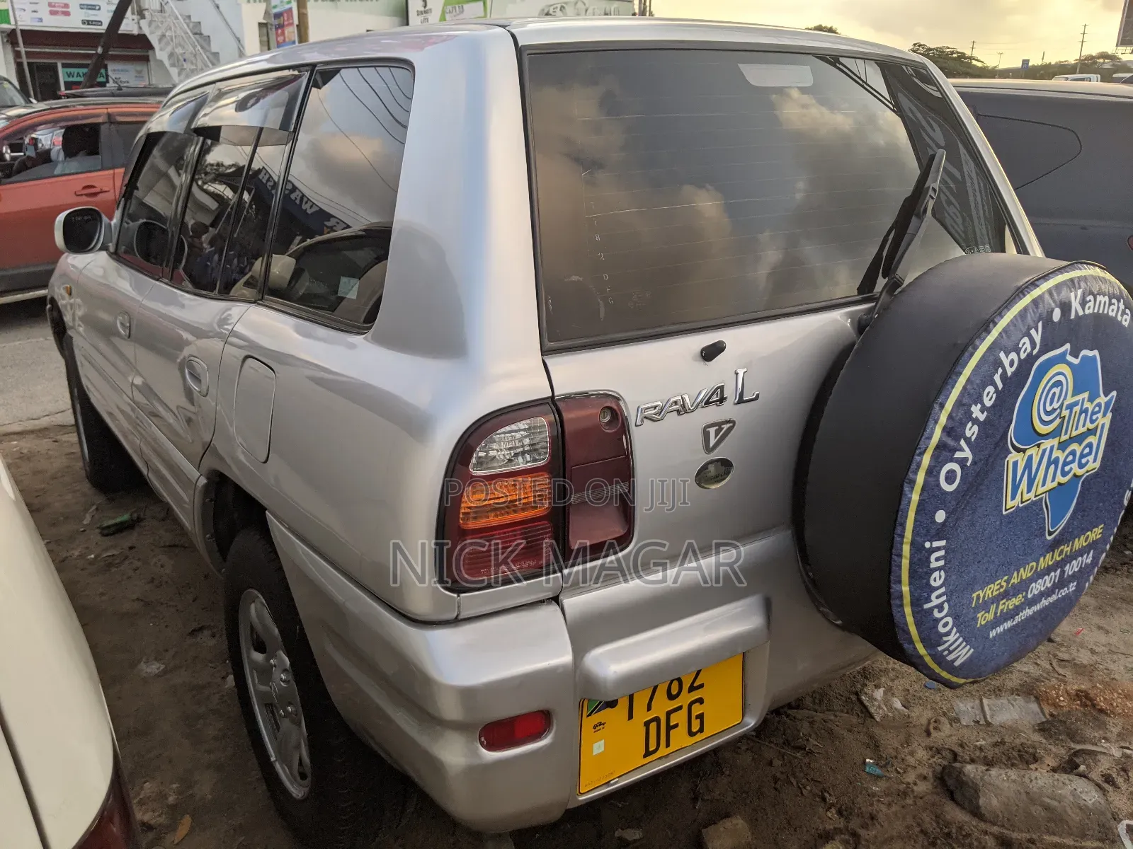 Toyota RAV4 1999 Silver