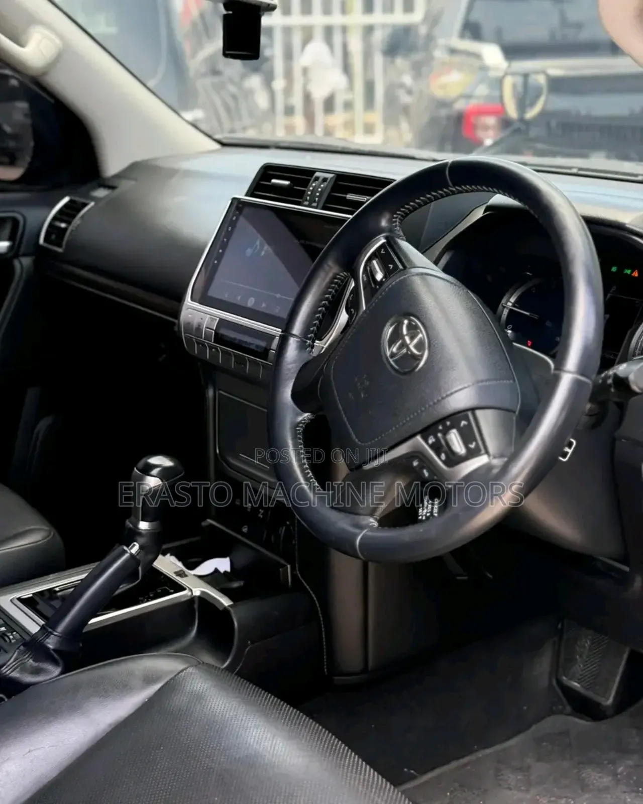 Toyota Land Cruiser Prado 2018 Black