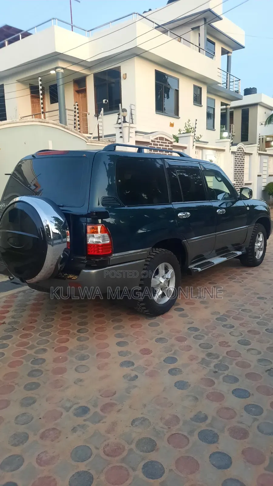 Toyota Land Cruiser 2005 Black