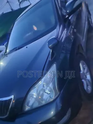 Toyota Harrier 2004 Black