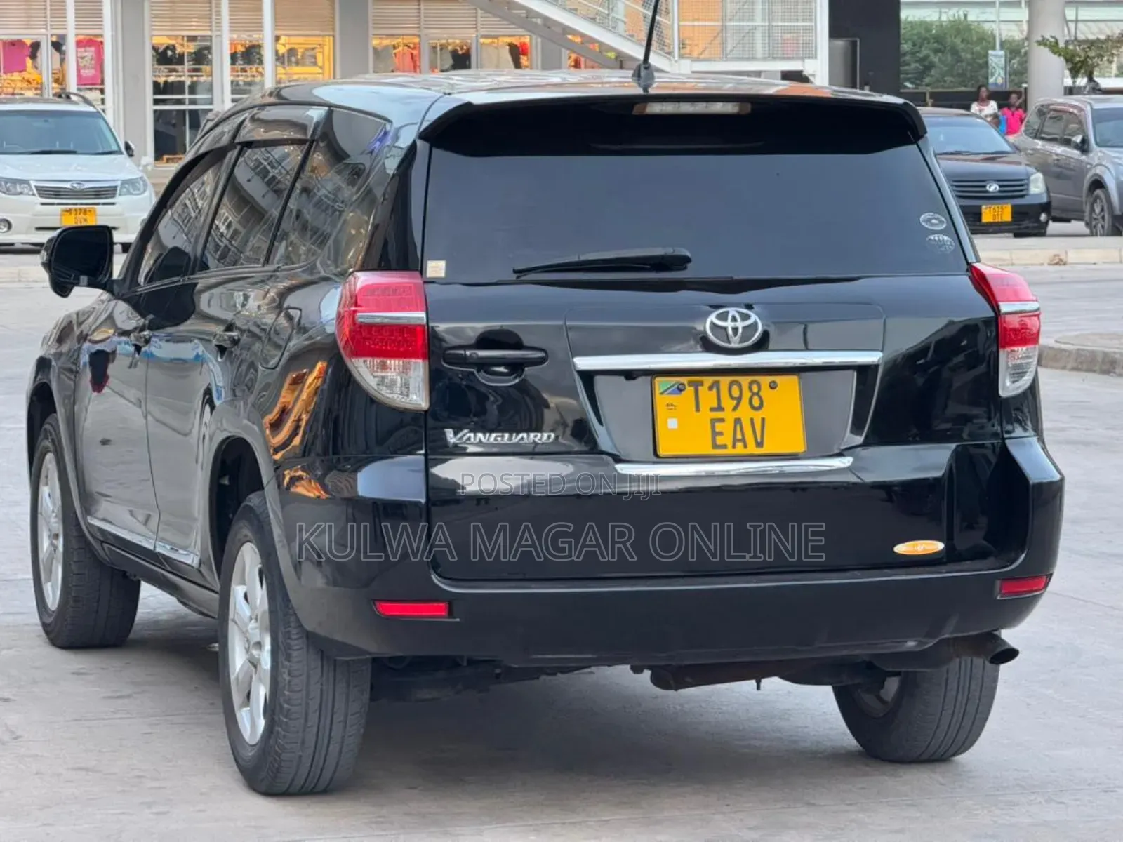 Toyota Vanguard 2010 Black