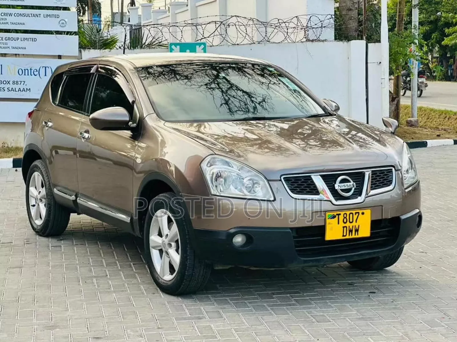 Nissan Dualis 2011 Gold
