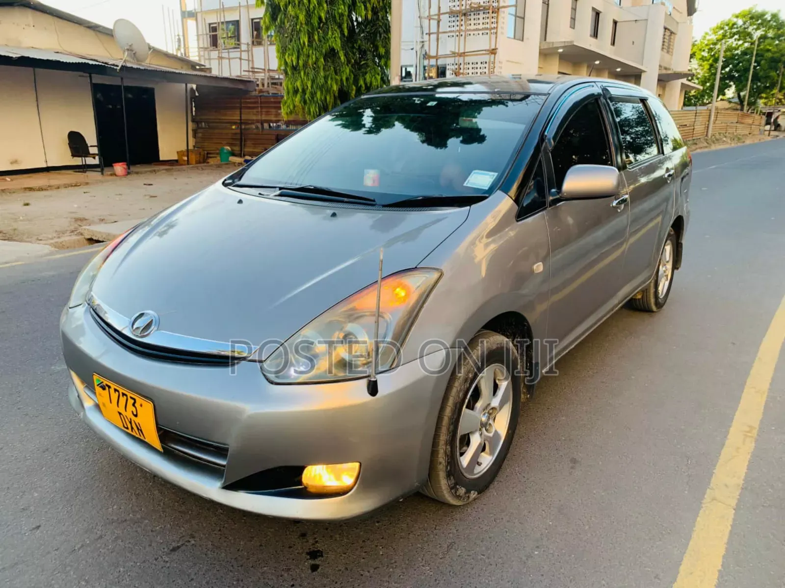 Toyota Wish 2004 Silver