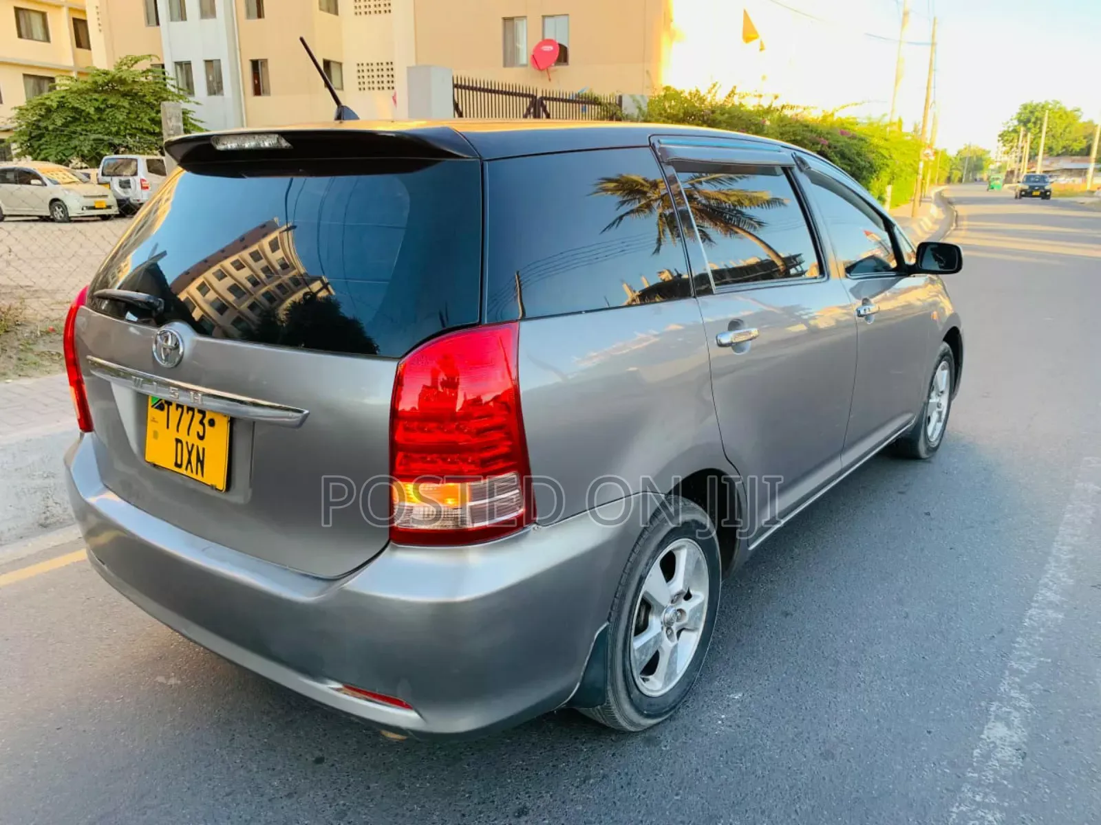 Toyota Wish 2004 Silver
