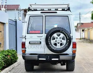 Toyota Land Cruiser 100 4.2 2008 White