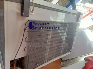 BRUHM Freezer Yenye Mkono Model BCS 410MR Liter 368L