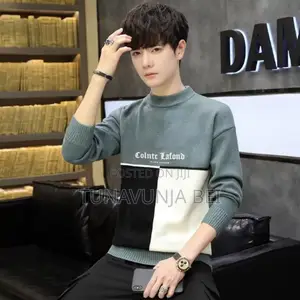 Round Sweater