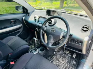 Toyota IST 2003 Silver