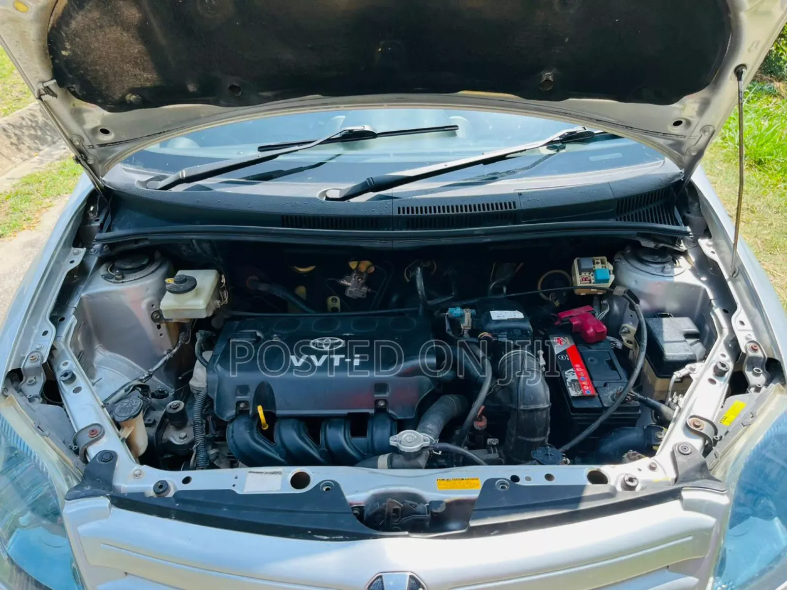 Toyota IST 2003 Silver