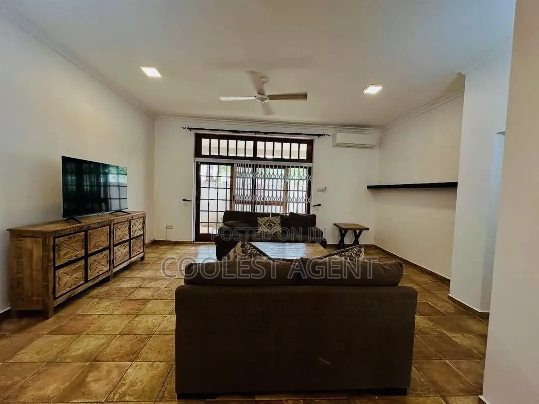 Furnished 4bdrm Villa in Oysterbay, Kinondoni for rent