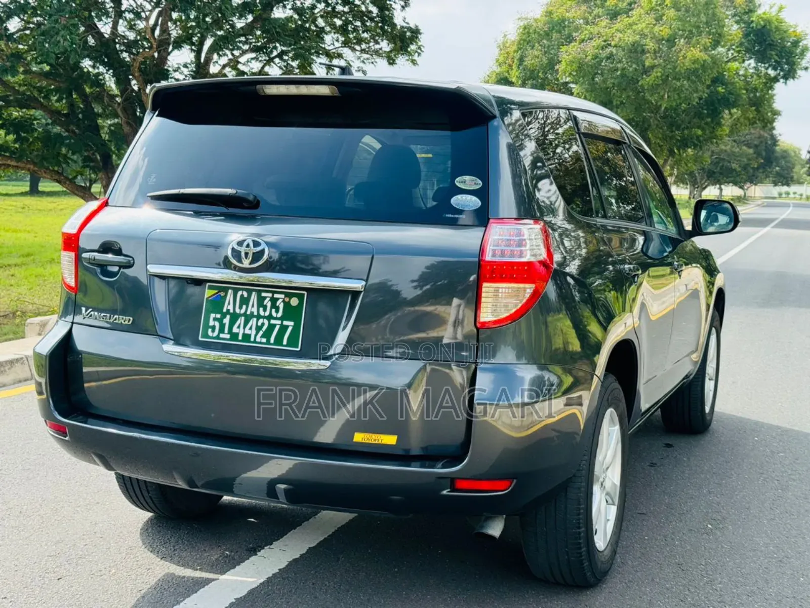 Toyota Vanguard 2008 Gray