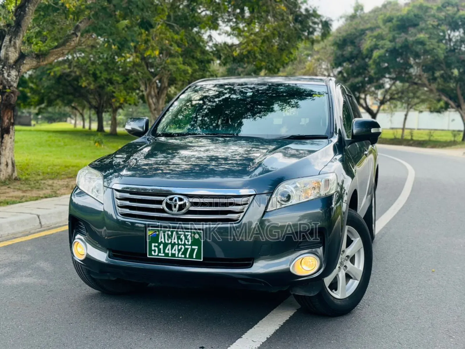 Toyota Vanguard 2008 Gray