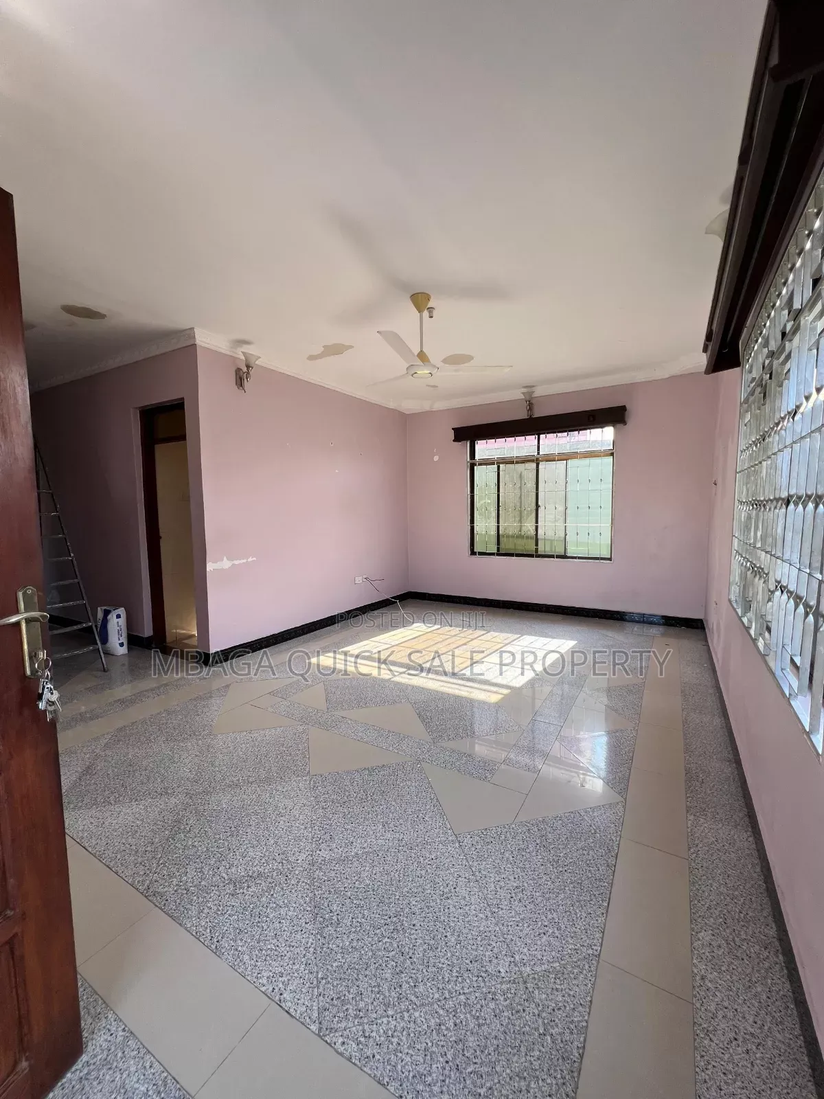 3bdrm Apartment in Tegeta Nyuki, Mbezi for rent
