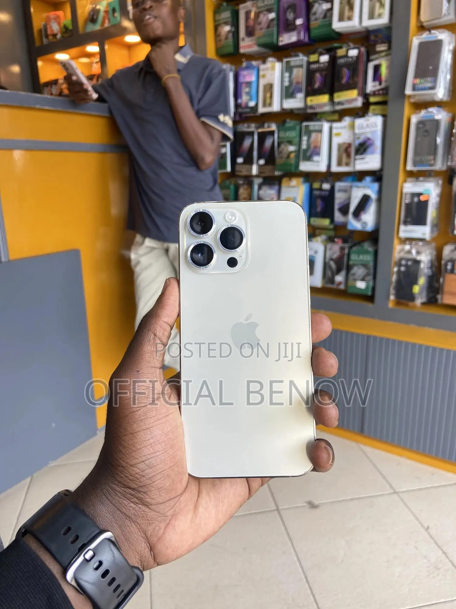 Apple iPhone 14 Pro Max 256 GB Gold