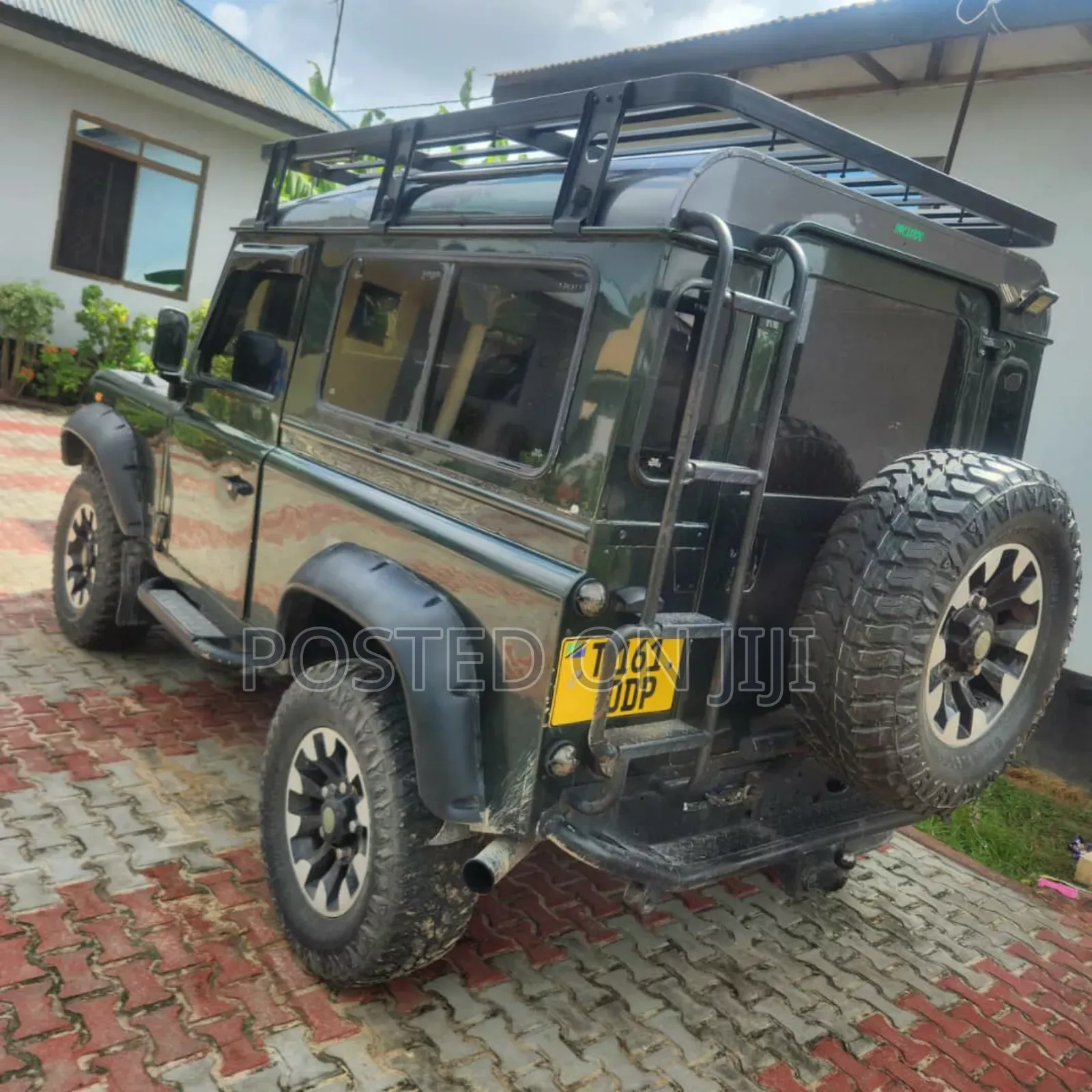 Land Rover Defender 2003 Green